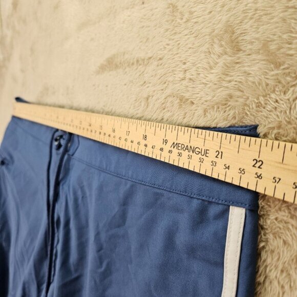 Vineyard Vines Swim Trunks Bathing Shorts Mens Sz 42 Logo Drawstring Pocket Blue - Picture 2 of 16